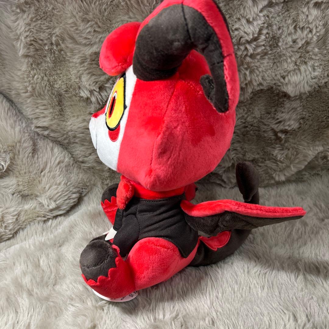 ハズビンホテル　ダズル　ドラゴン　ぬいぐるみ