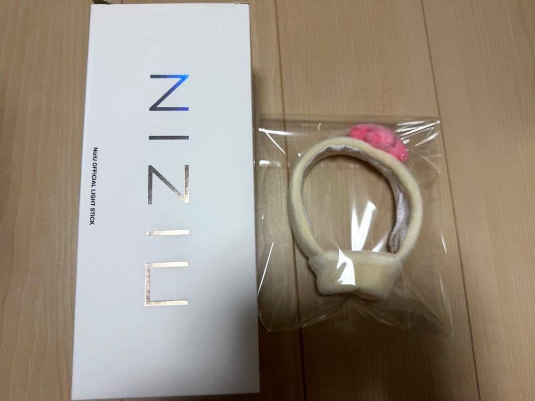 NIZIU NiziU ペンライト 公式ペンライトカバー AYAKA