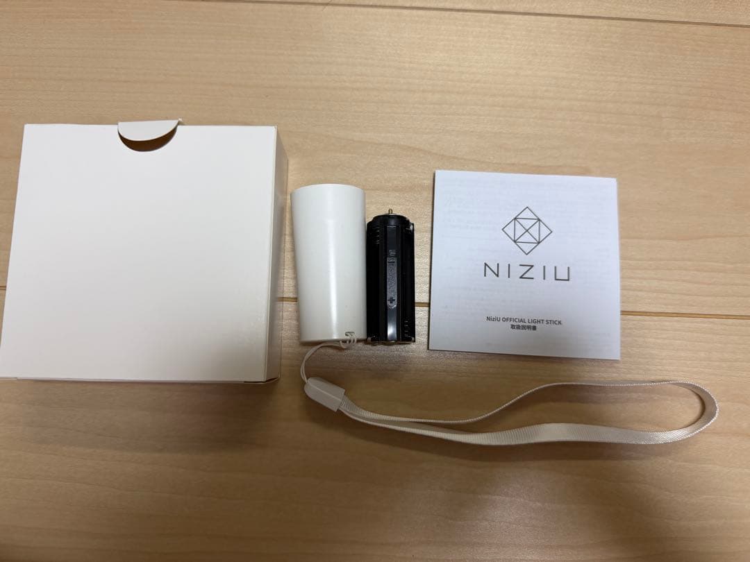 NIZIU NiziU ペンライト 公式ペンライトカバー AYAKA