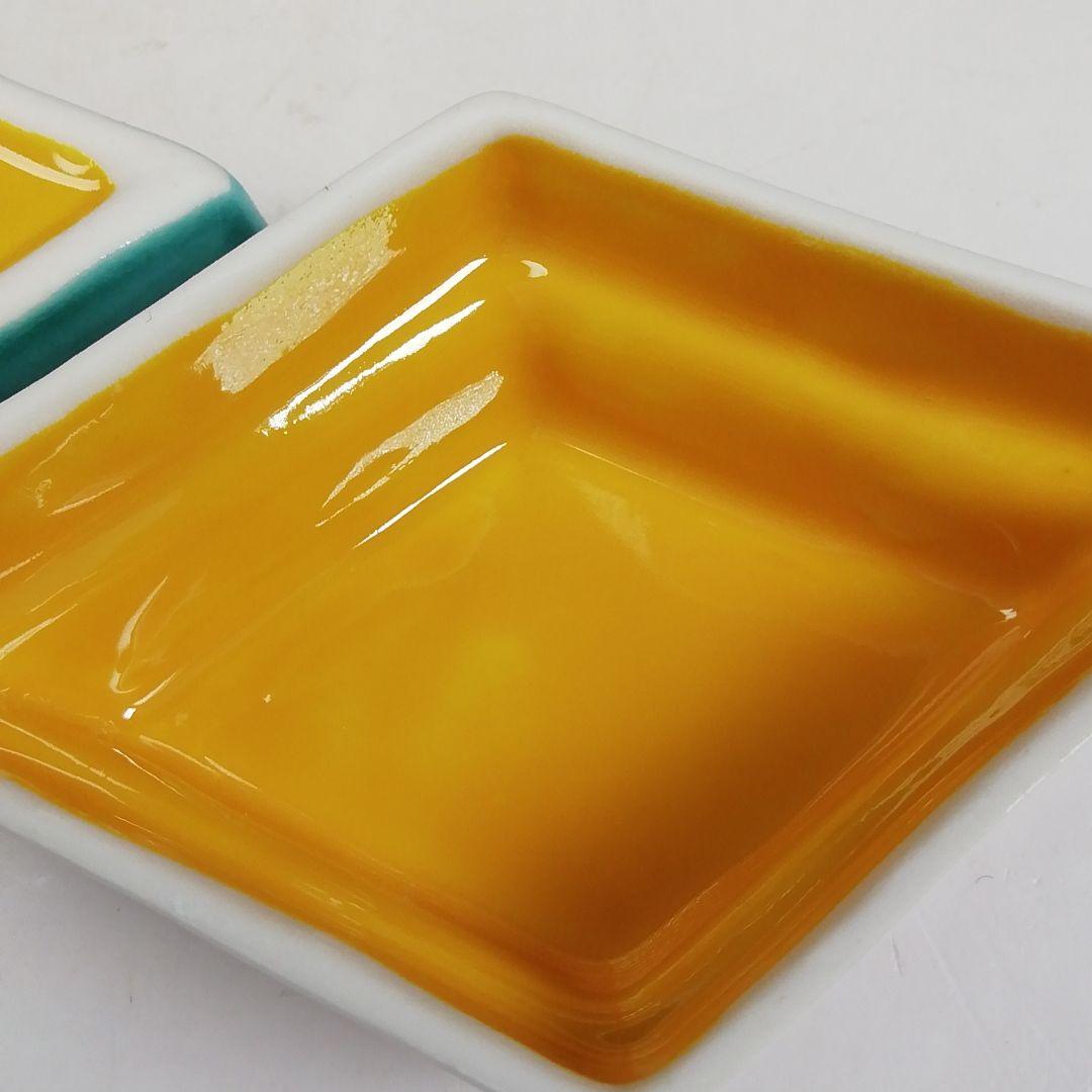 Ｗ２８２　香合　『菱餅　香合』『高野昭阿弥 造』　共箱　茶道具