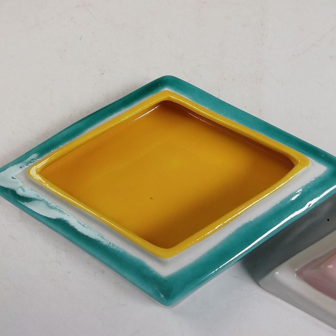 Ｗ２８２　香合　『菱餅　香合』『高野昭阿弥 造』　共箱　茶道具