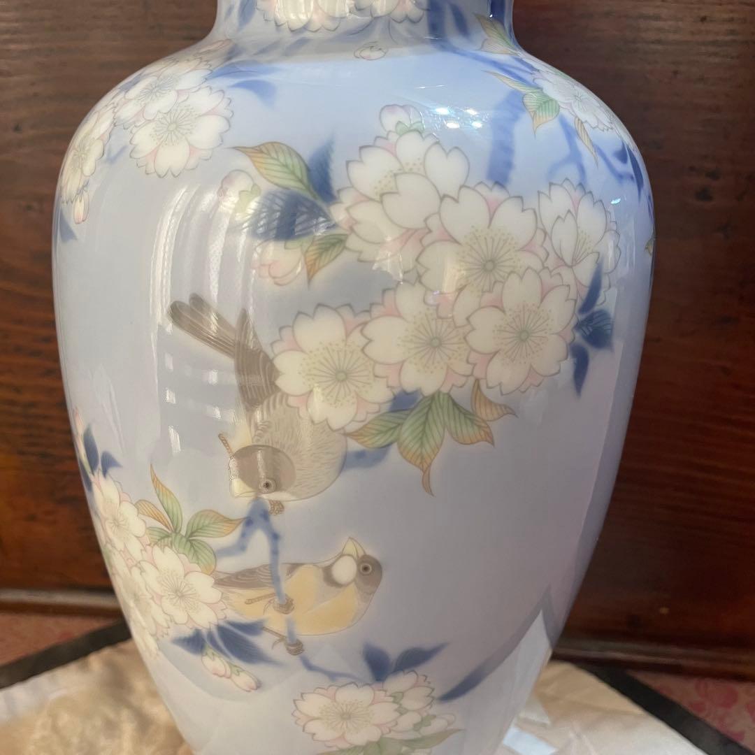 美品　深川製磁　花瓶　桜と鳥　花生　　高さ約28cm