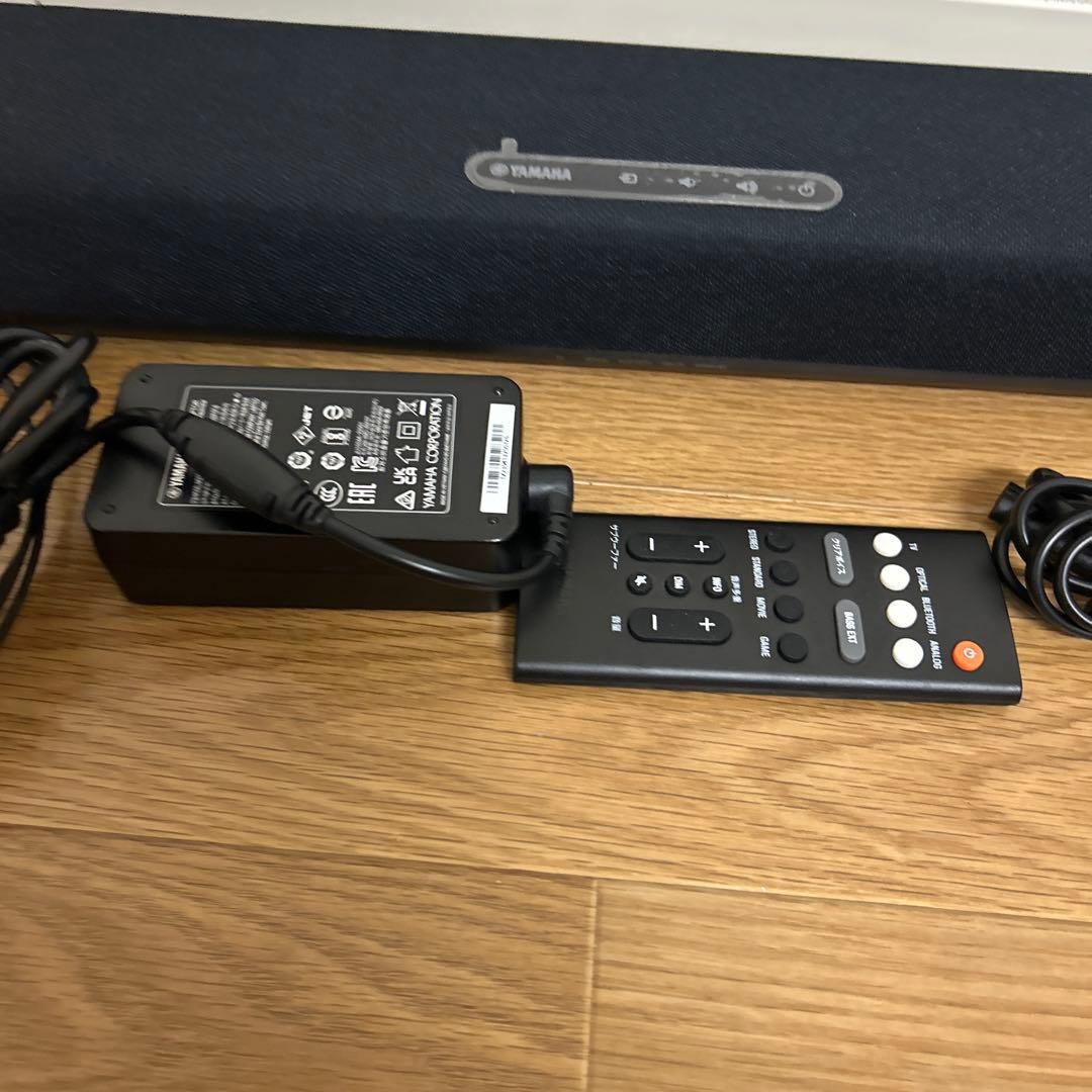 【極美品】2023年製 YAMAHA SR-C20A ヤマハ サウンドバー 黒
