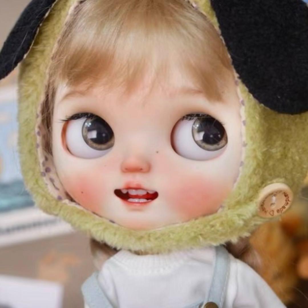 カスタムブライス 作家様 ネオブライス 人形 幼い かわいい まんまる 笑顔