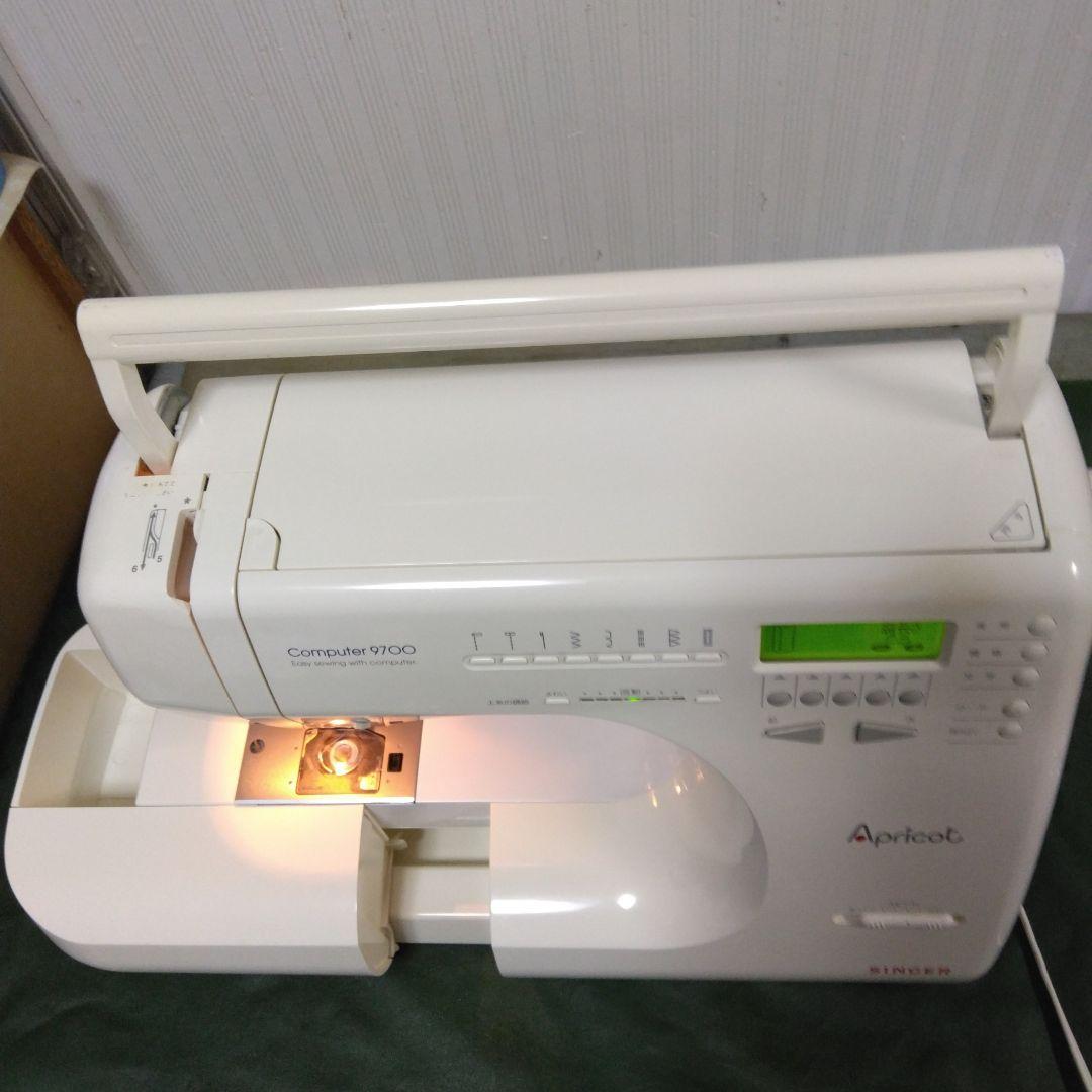 シンガーミシンアプリコット美品。