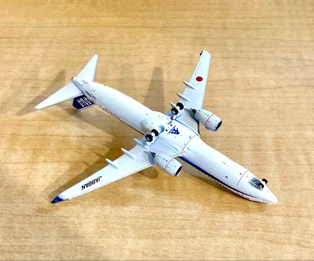 訳アリ品 ANA B737-800 1/400