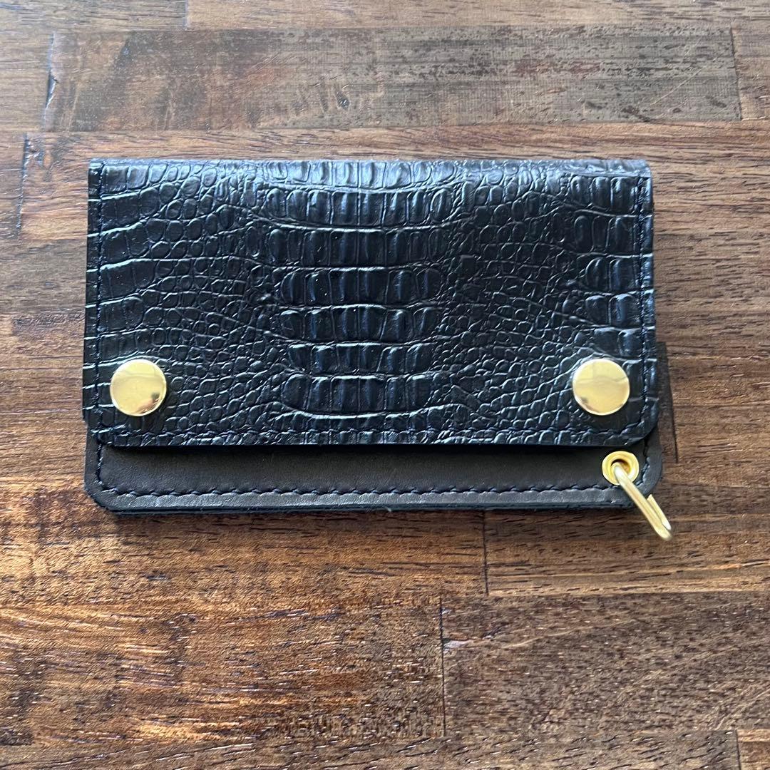 姫路レザー トラッカーウォレット ミドル 黒 ツヤ クロコ型押し