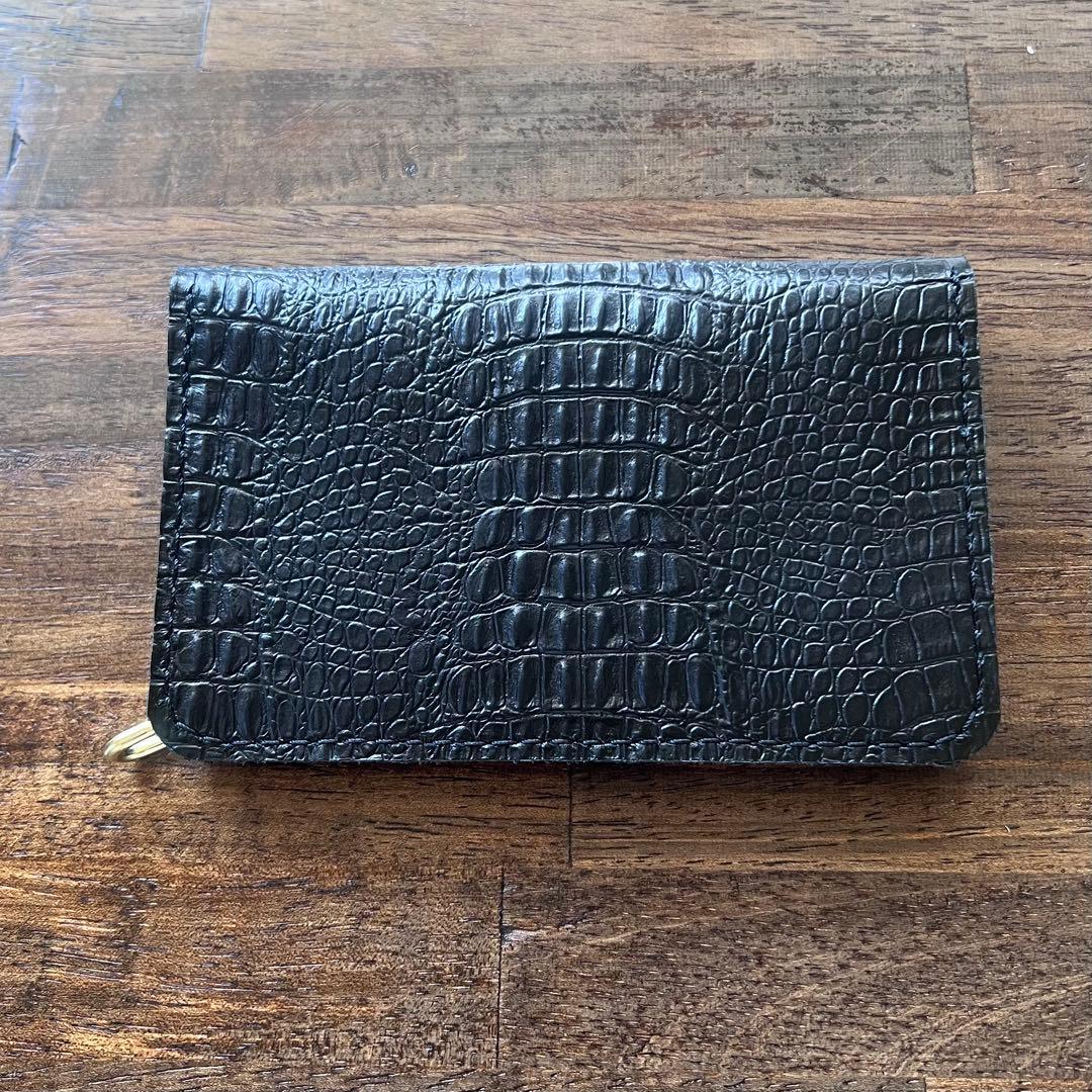 姫路レザー トラッカーウォレット ミドル 黒 ツヤ クロコ型押し