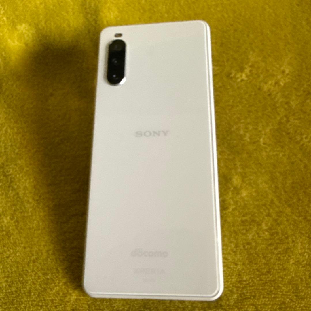 SONY Xperia 10 Ⅱdocomo (SO-41A ) ホワイト