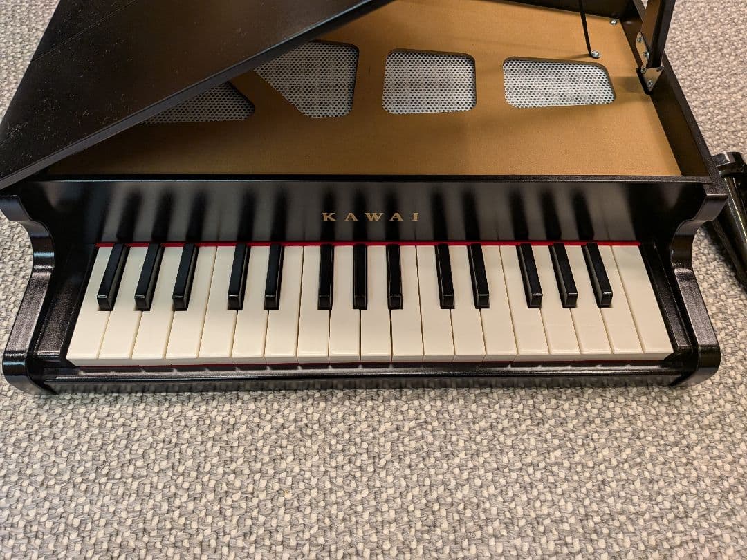 KAWAI カワイ ミニピアノ グランドピアノ 32鍵 黒色 ブラック 3歳〜