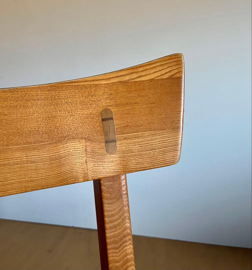 無垢材の椅子 タモ無垢材