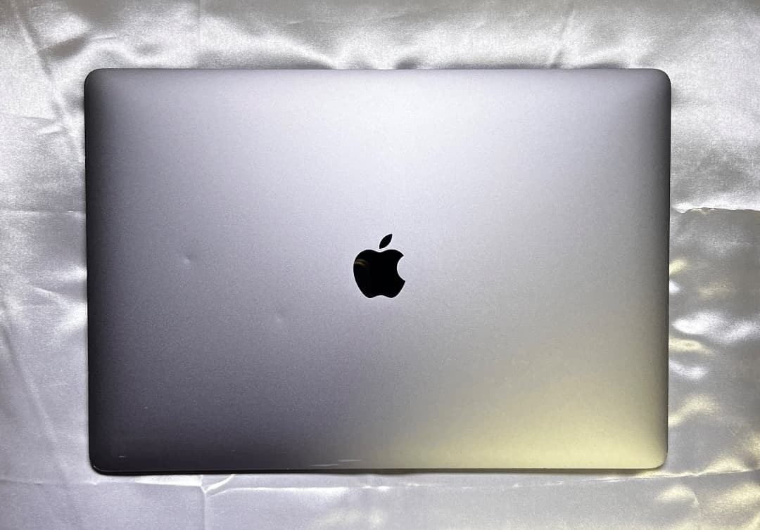 MacBook Pro15-inch【CS6 /Office /Windows】
