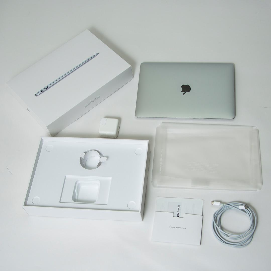 Apple Mac book M1 Air 2020 256GB 本体箱付