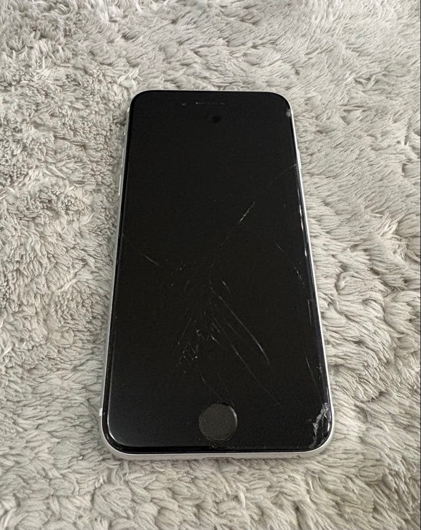 セール価格 iPhoneSE2 第二世代 128GB SIMフリー ホワイト