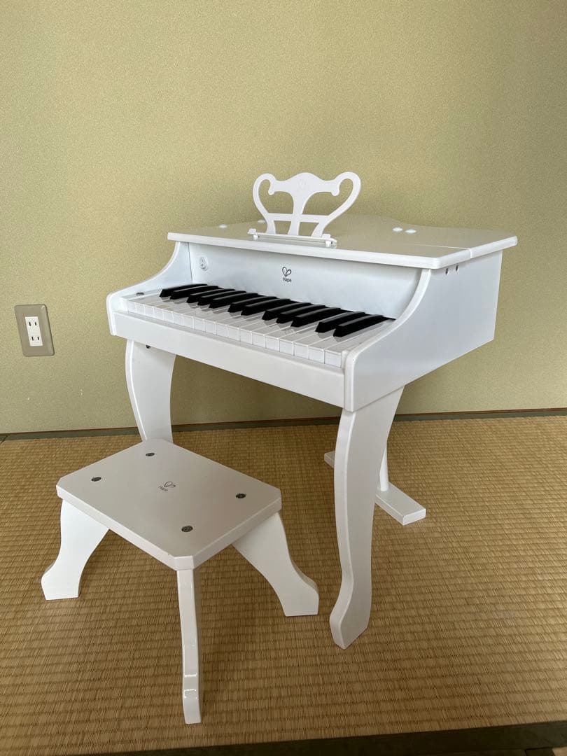 Hape ミニピアノ ホワイト
