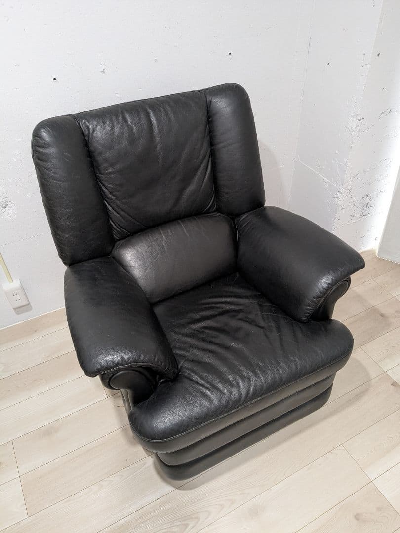 黒本革 1人掛けソファ　ロッキンチェア