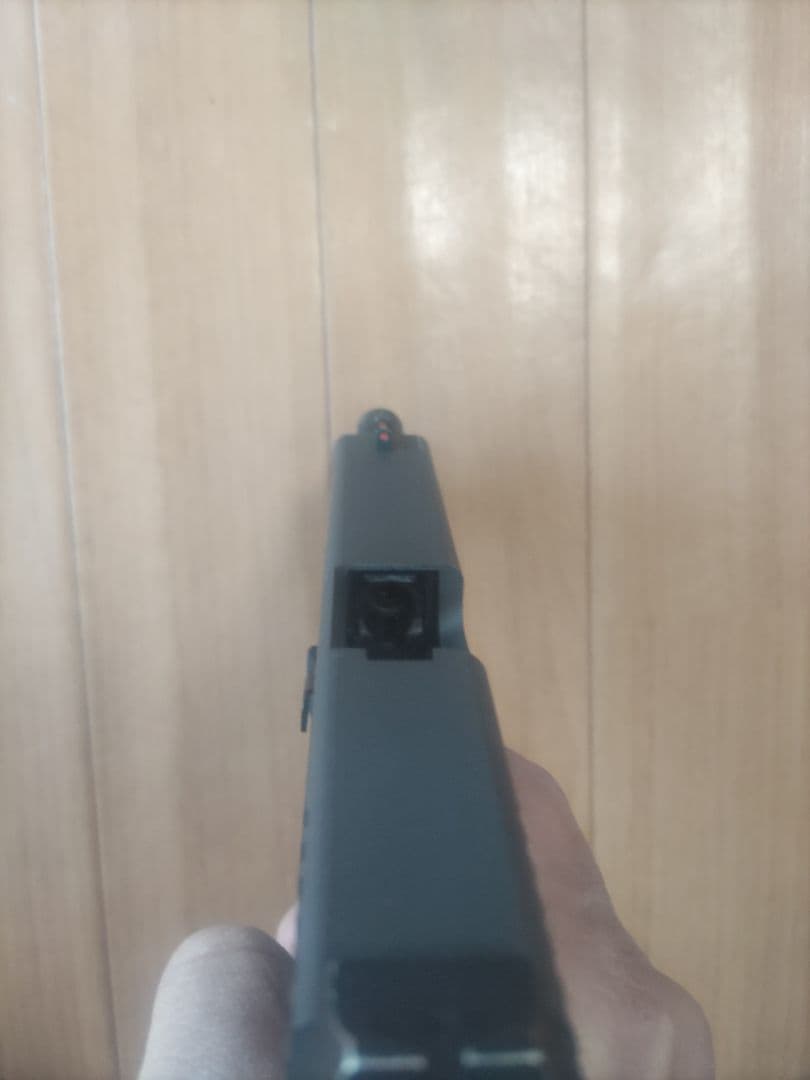 ストライカー9 カーボネイト CO2 ガスブローバック