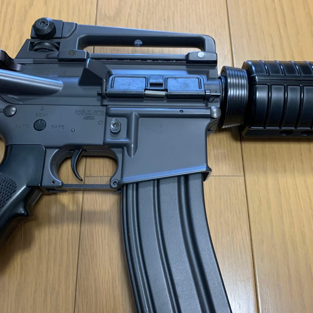東京マルイ　NEW M4A1 スタンダード　付属品多数。