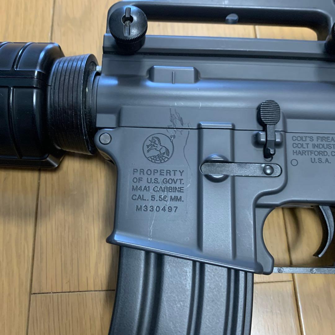 東京マルイ　NEW M4A1 スタンダード　付属品多数。