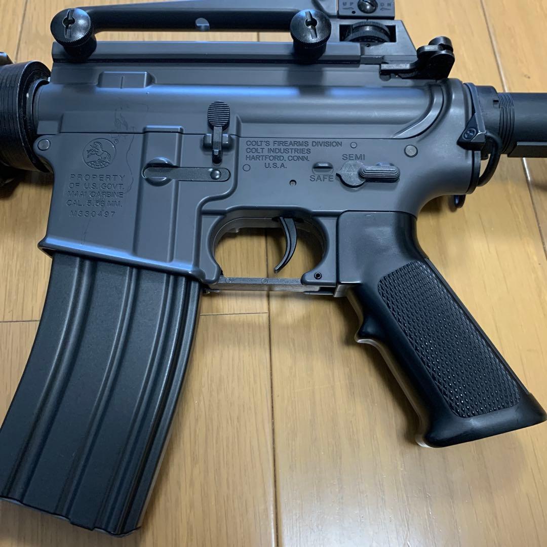 東京マルイ　NEW M4A1 スタンダード　付属品多数。