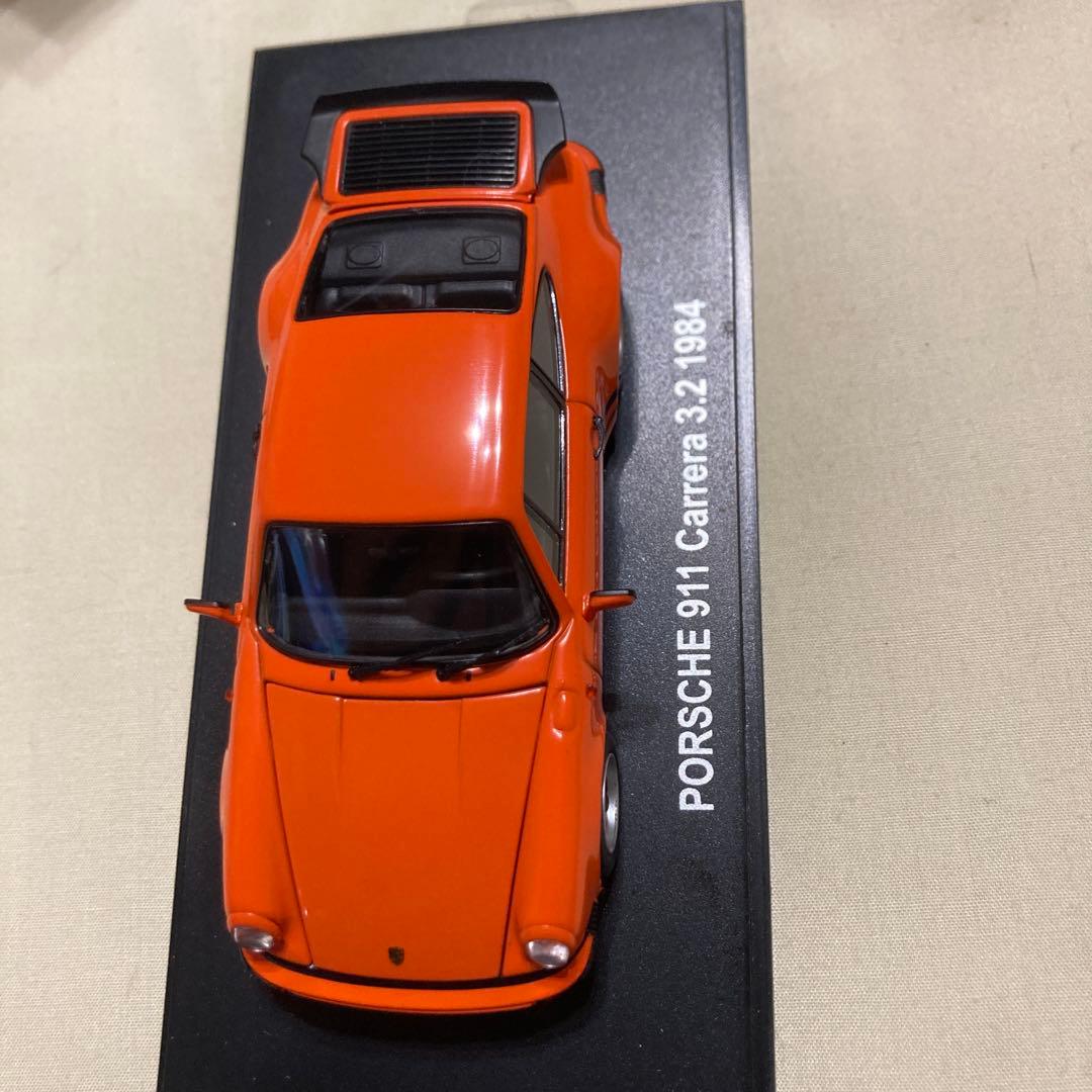 京商 1/43 ポルシェ 911 カレラ 3.2 1984 オレンジ