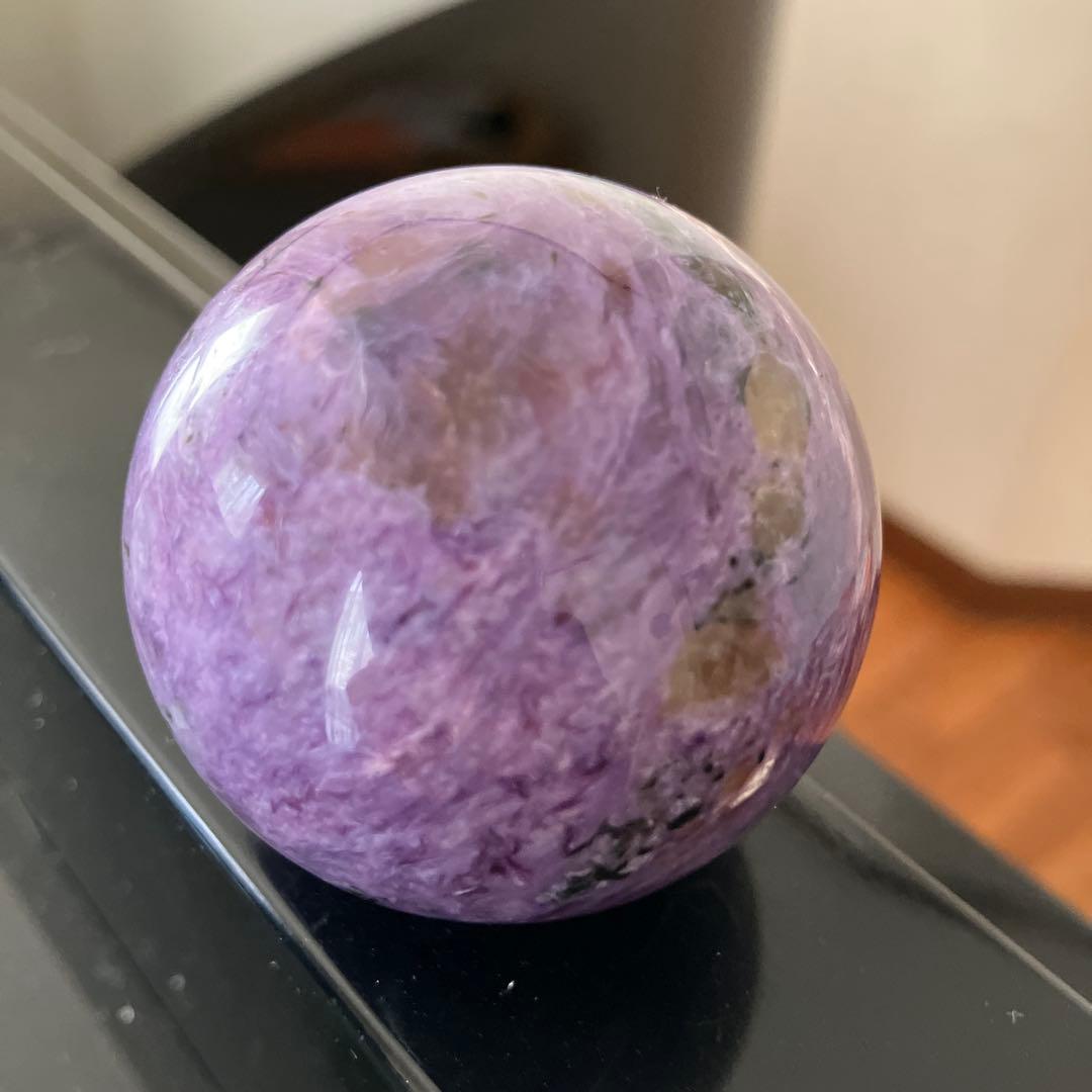 高品質！チャロアイト　スフィア　天然石置物　E206