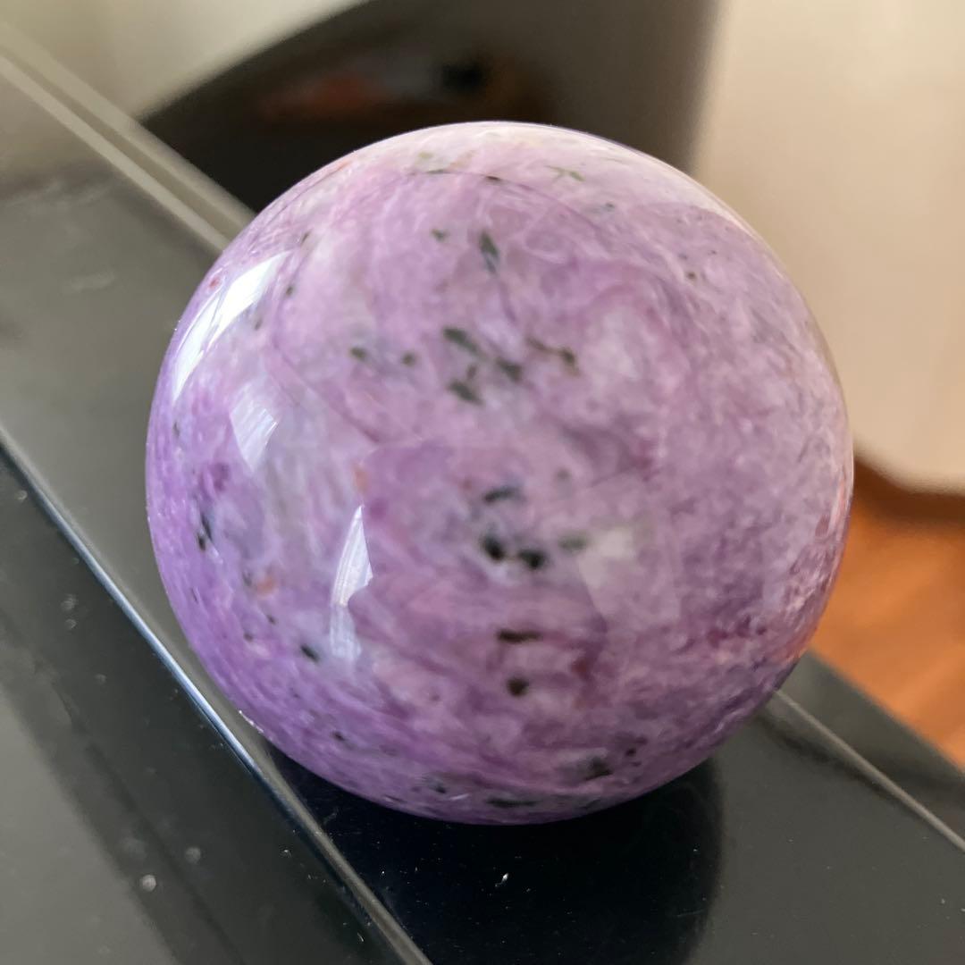 高品質！チャロアイト　スフィア　天然石置物　E206