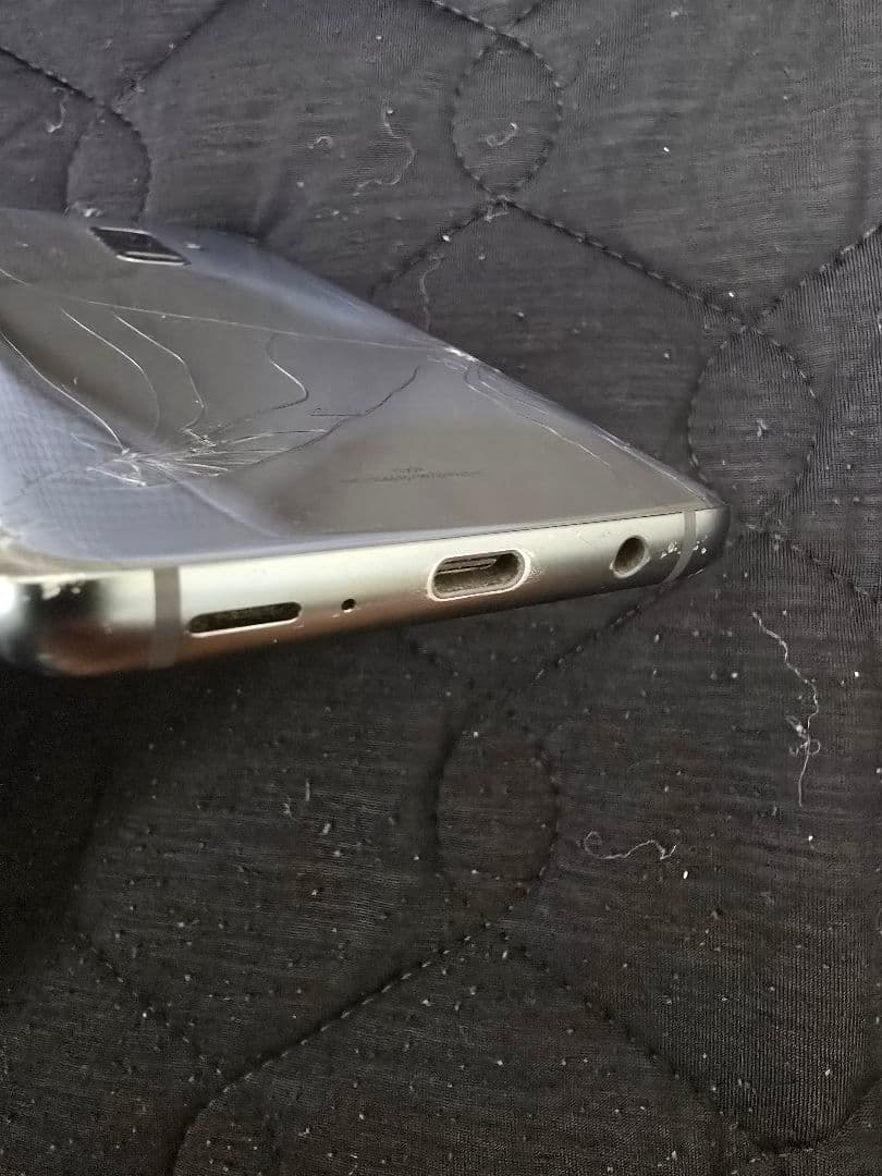 Samsung Galaxy S9 本体