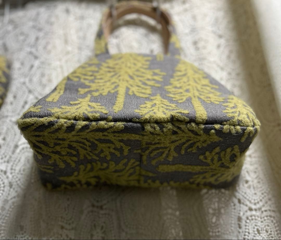 しし 51102B ミナペルホネンハンドメイドラウンド型バッグ