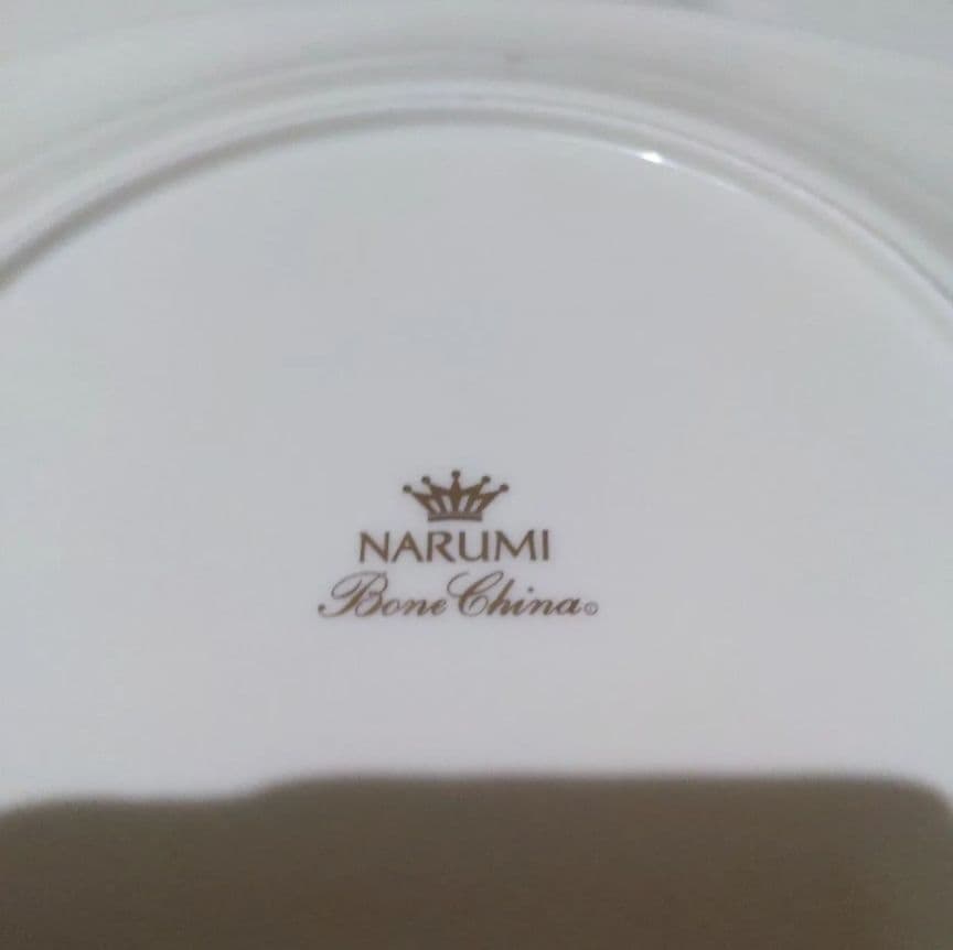 ナルミ　ボーンチャイナ　フレアプレート5枚セット