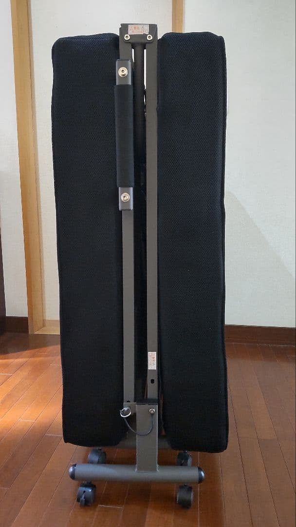 折りたたみ電動ベッド 黒 キャスター付き