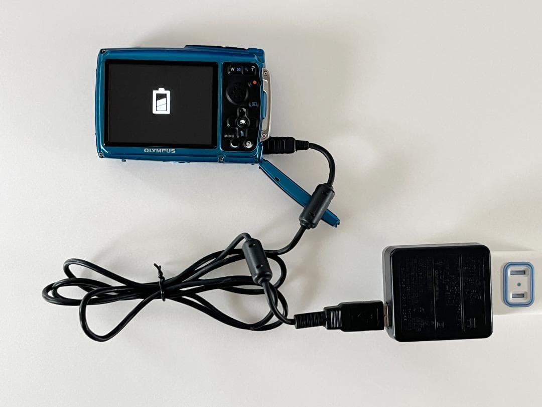 【購入時一式】OLYMPUS μ TOUGH-3000・未使用バッテリー付
