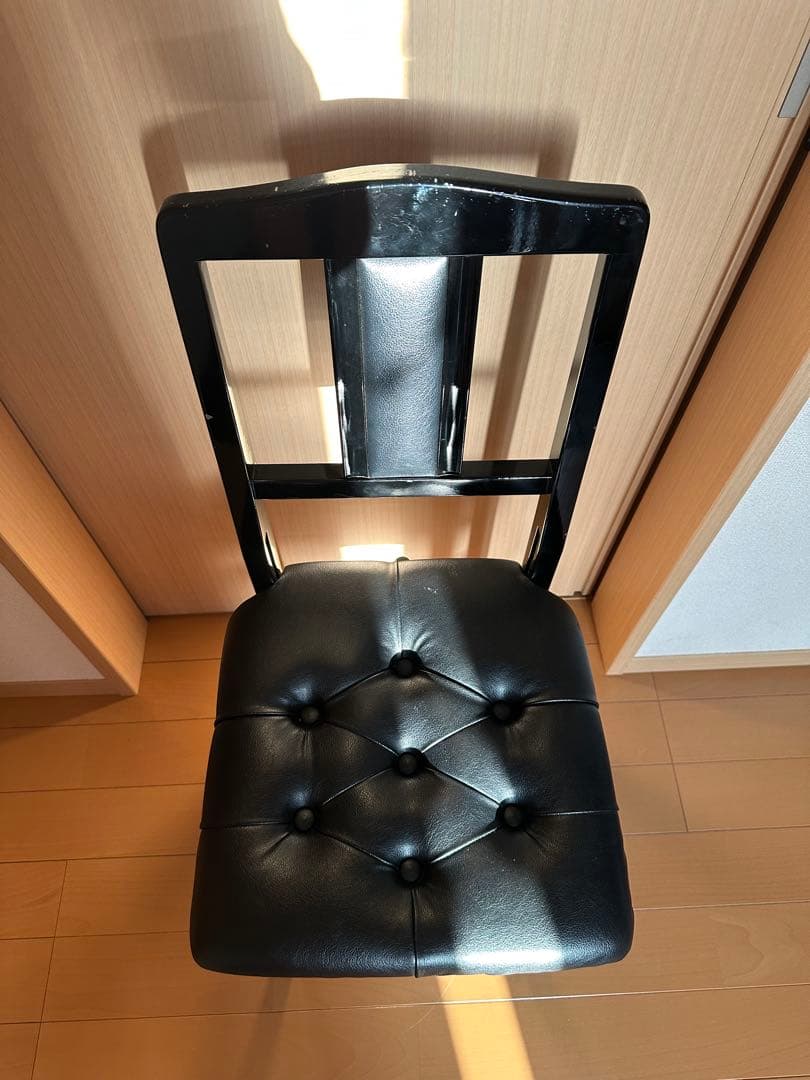 PEACOCKピアノ椅子