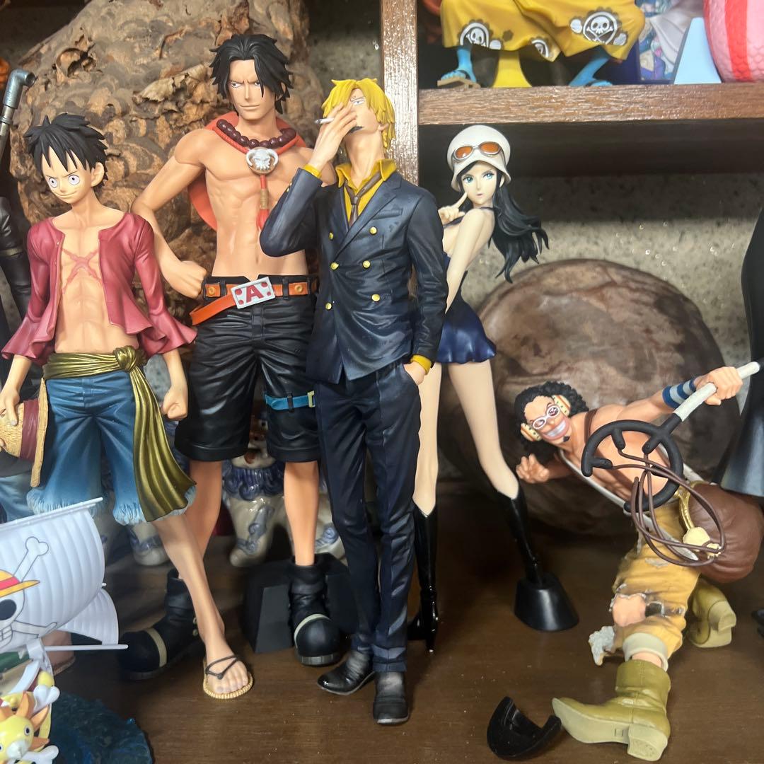 ワンピースフィギュア断捨離 26個