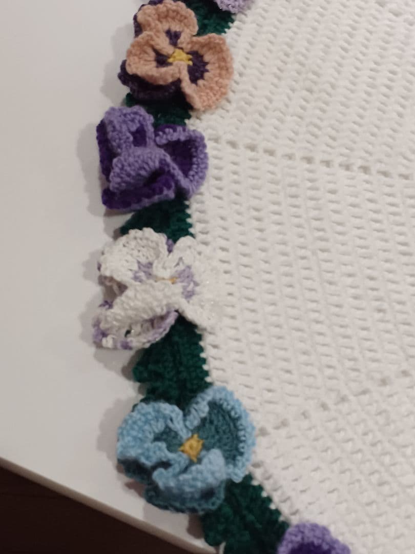 パンジーの　花束ブランケット　カシミア100%で温か