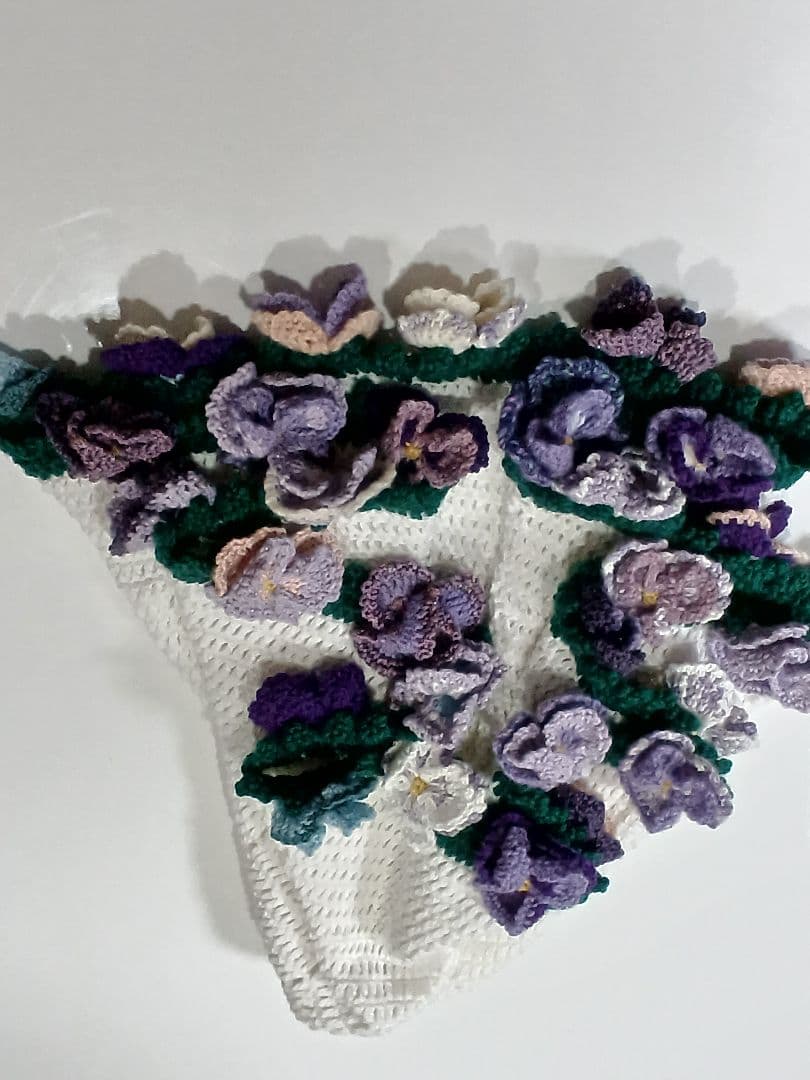 パンジーの　花束ブランケット　カシミア100%で温か