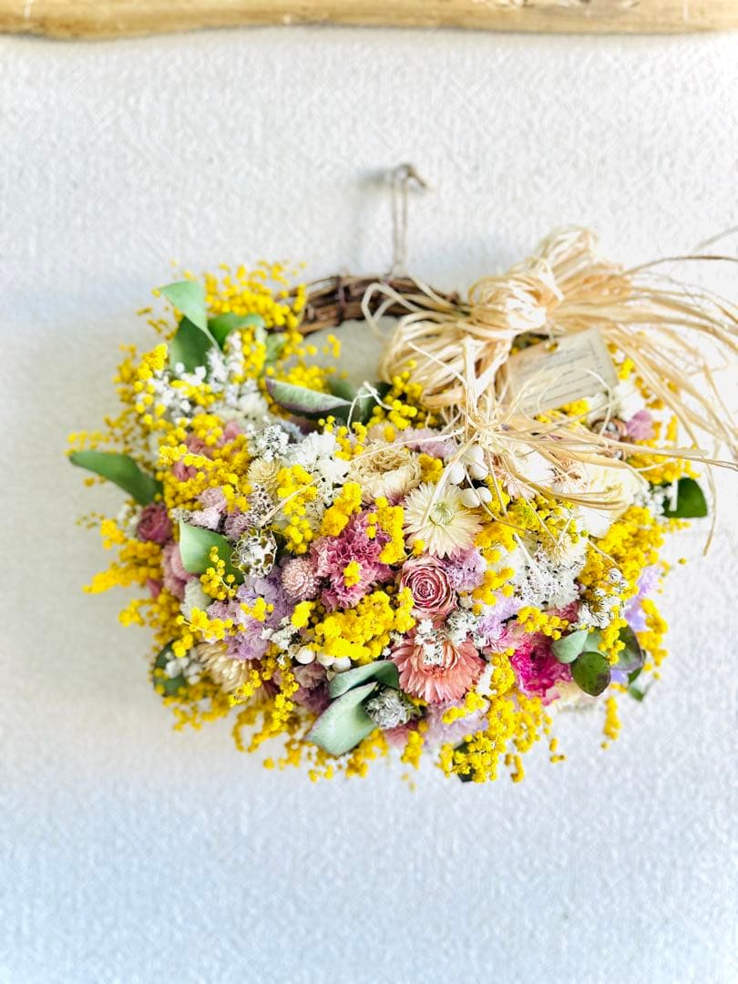ミモザ　リース　スワッグ　ブーケ　スターチス ラナンキュラス チューリップ