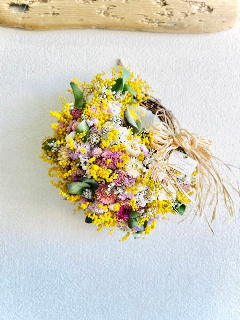 ミモザ　リース　スワッグ　ブーケ　スターチス ラナンキュラス チューリップ