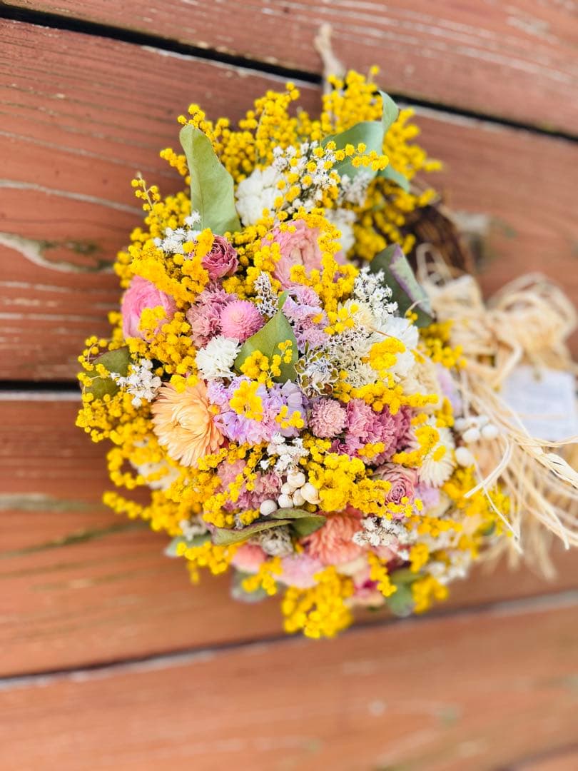ミモザ　リース　スワッグ　ブーケ　スターチス ラナンキュラス チューリップ