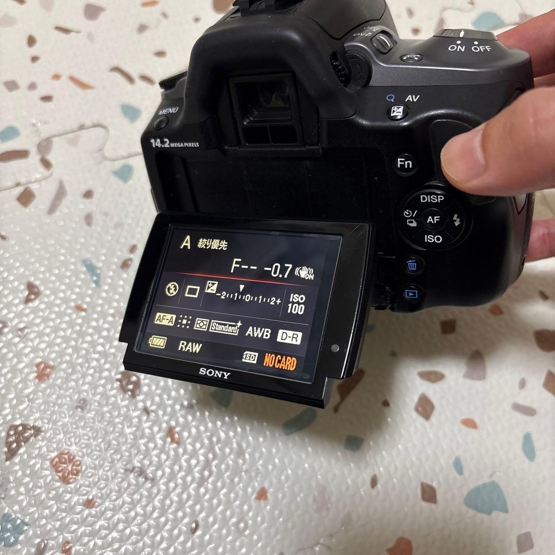 SONY α380 極美品　シャッター回数 4675 バッテリー　充電器　付属