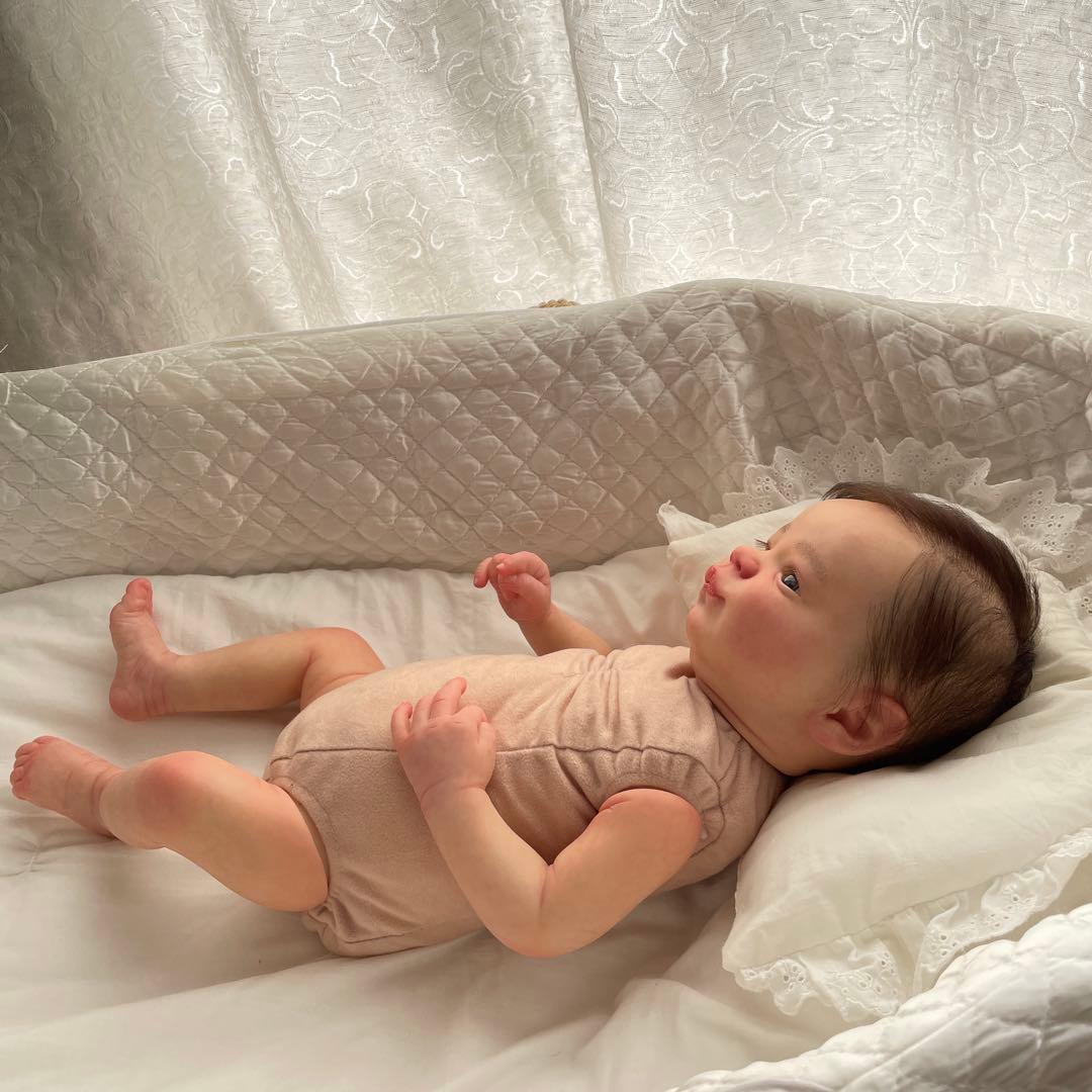 クリストファー　アウェイク　リボーンドール　人形　ドール　赤ちゃん　抱き人形