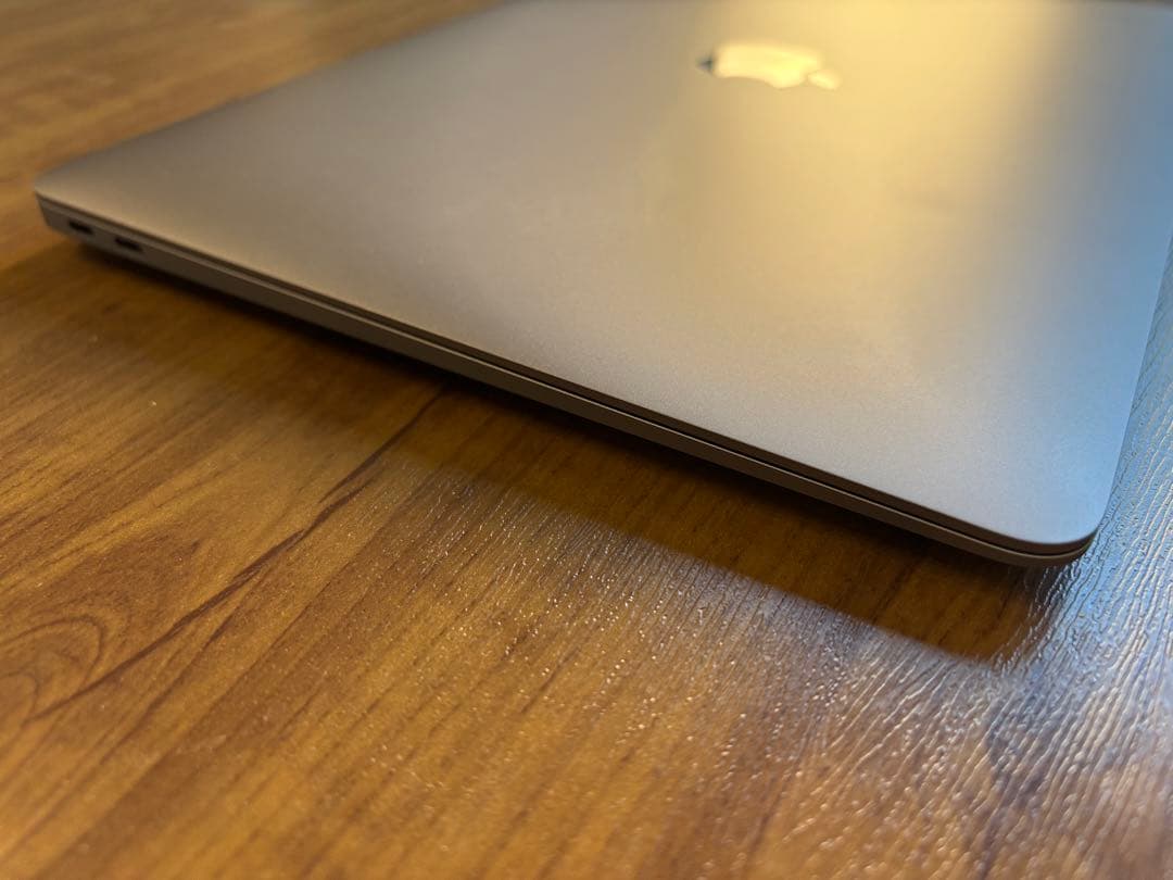 MacBook Air M1/8G/512GBキーボード、マウスおまけ付き！