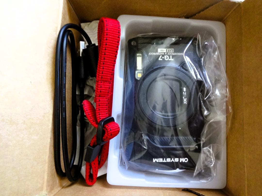 OLYMPUS TG-7　ブラック　【シャッター回数408回】