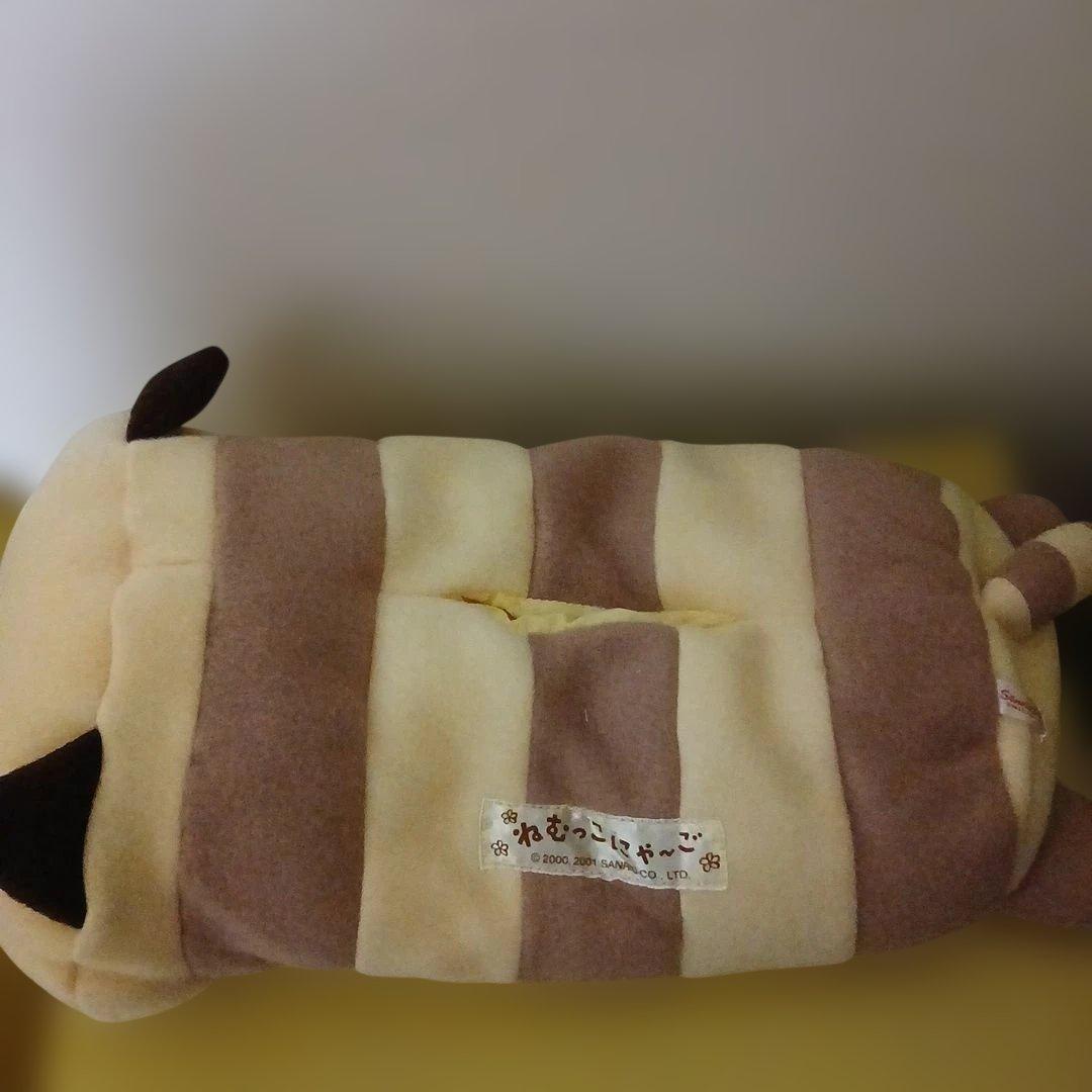 ねむっこにゃ〜ご　サンリオ　ティッシュボックスケース