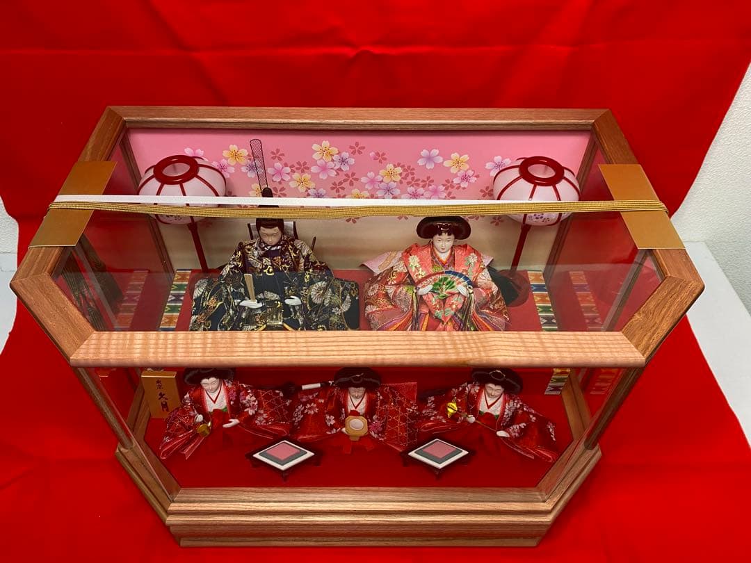 東京久月　雛人形五人飾りアクリルケース入り・間口約５２×奥行約３２×高さ約３５㎝