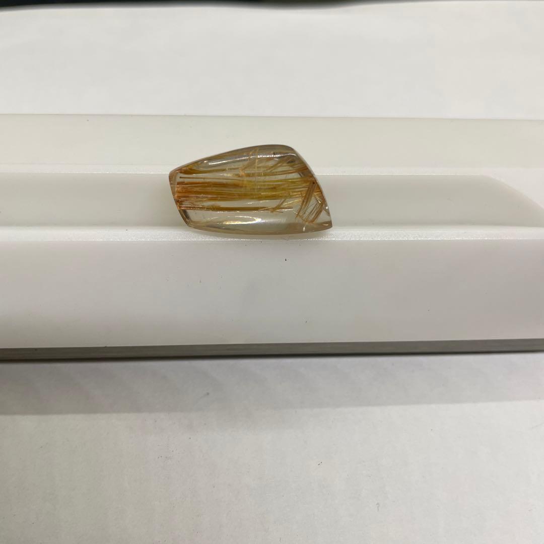 天然ルチルテッドクォーツ　ルース