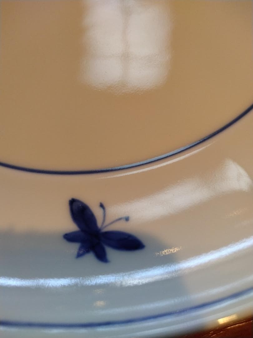 有田李荘窯染付のうさぎ花型21cm皿