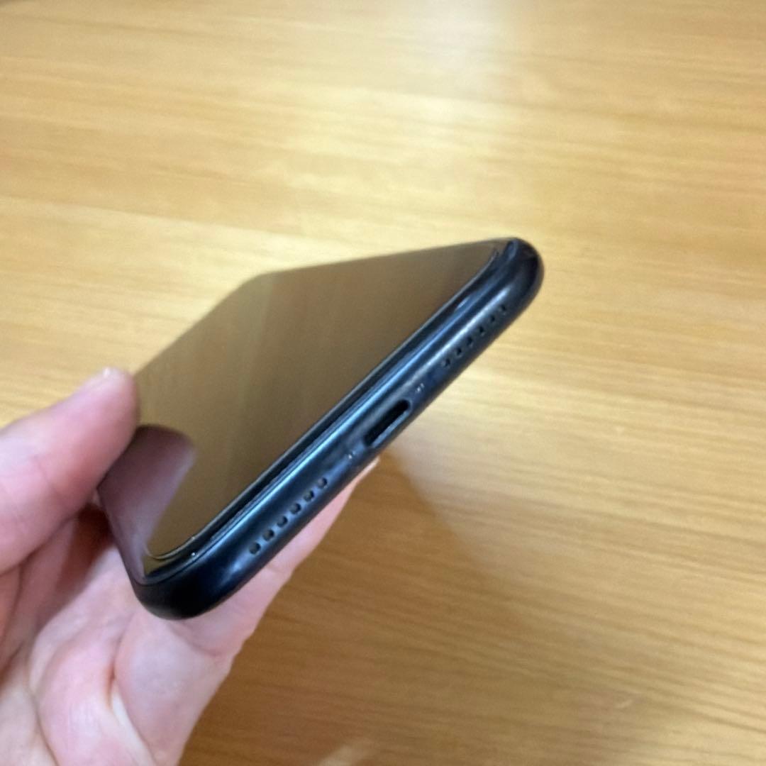 美品 iPhoneXR 128GB ブラック au