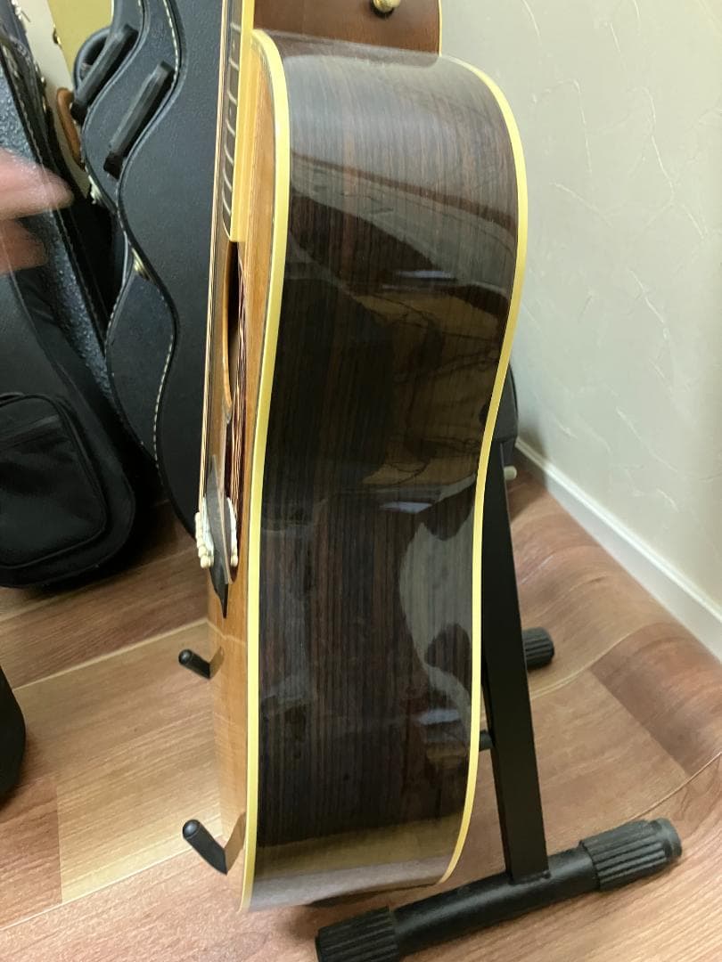 Takamine アコースティックギター ギグバッグ付　塗装浮きアリ