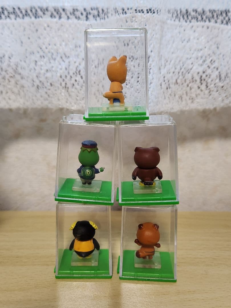 どうぶつの森　フィギュアコレクション　ユージン　タカラトミー　ミニフィギュア
